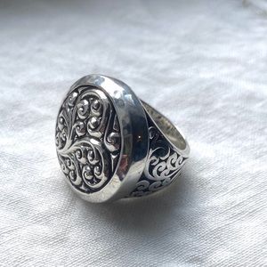 Beautiful Lois Hill Sterling Silver Ring, Sz 7
